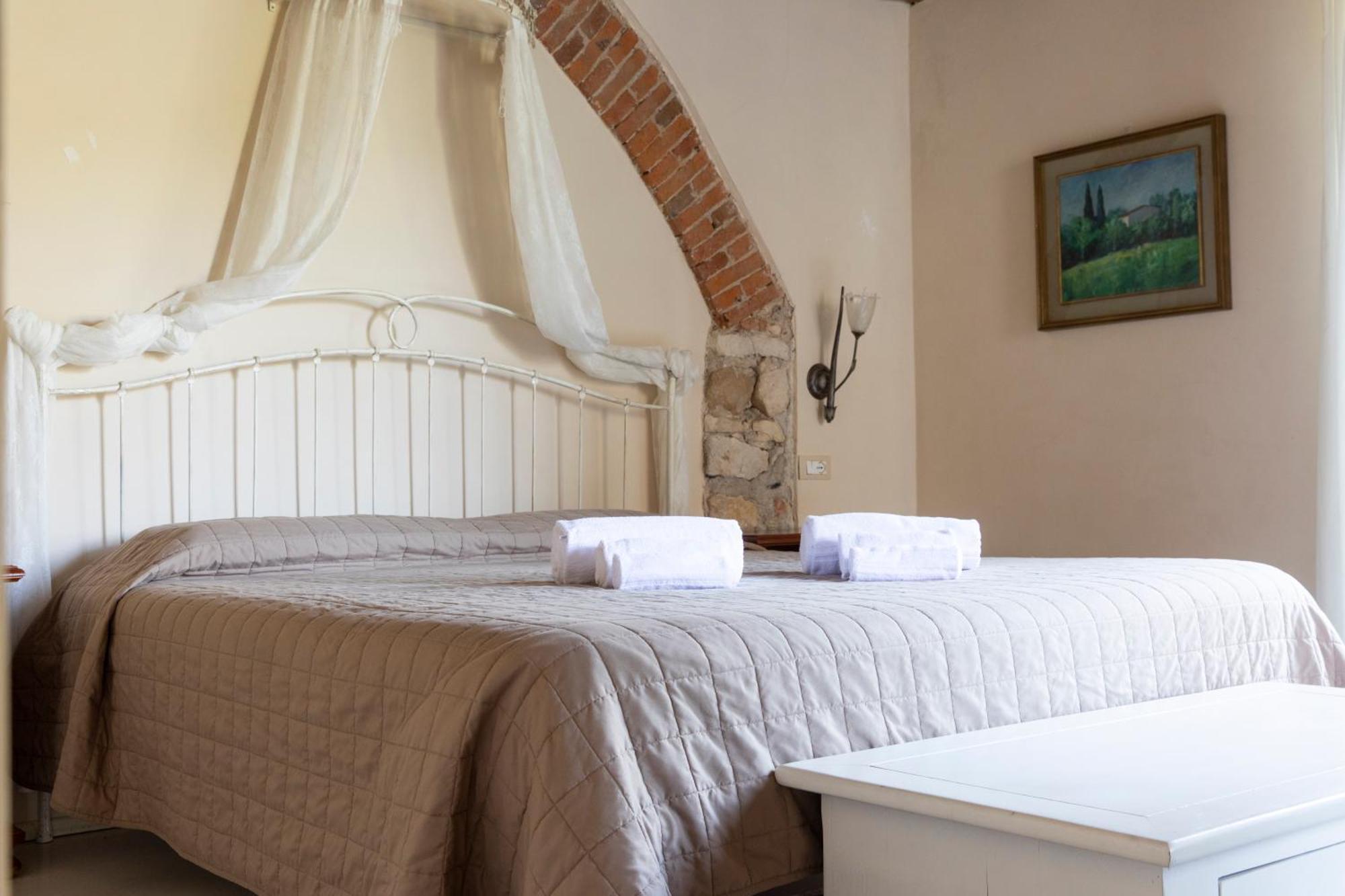Corte Dei Soavi Suites - Apartments Soave  Eksteriør billede