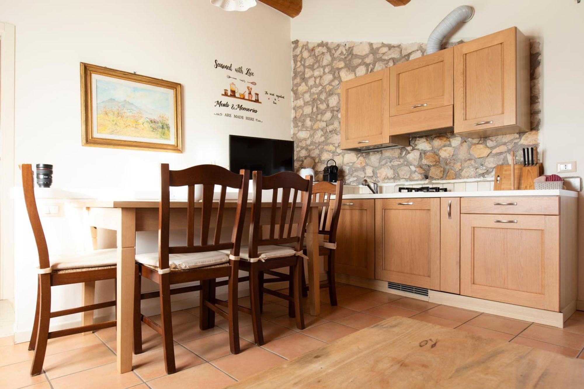 Corte Dei Soavi Suites - Apartments Soave  Eksteriør billede