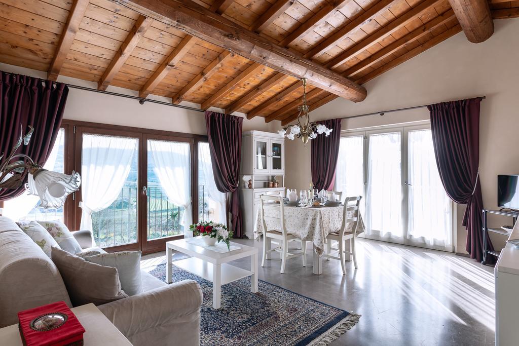 Corte Dei Soavi Suites - Apartments Soave  Værelse billede
